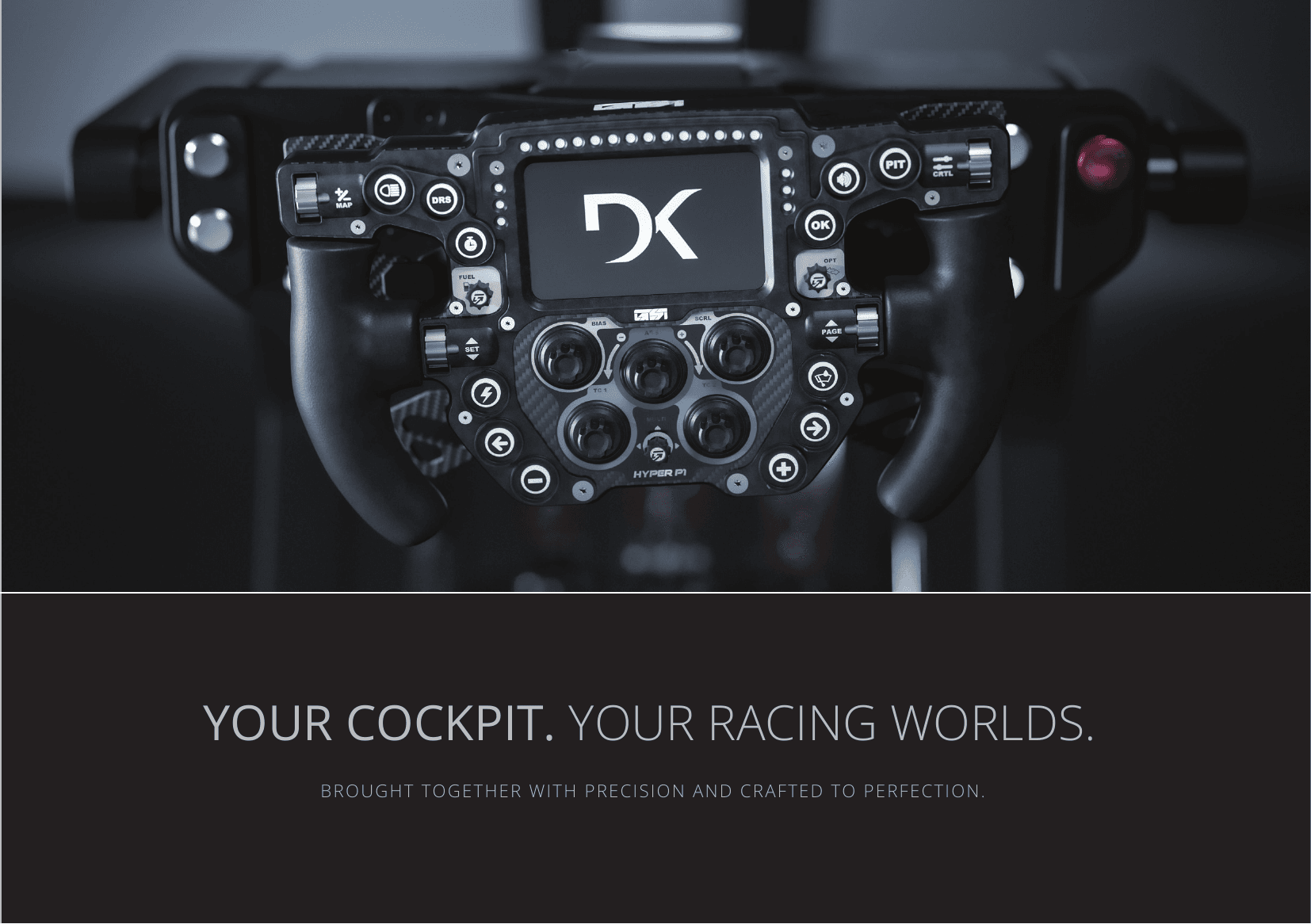 R01 Cockpit — Lenkrad und Bedienfeld